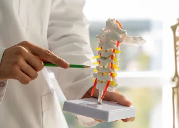 Kemik erimesi fark edilmeden ilerleyebilir