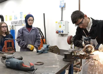 “Staj konusunda birinci önceliğimiz staj sürelerinin uzaması”