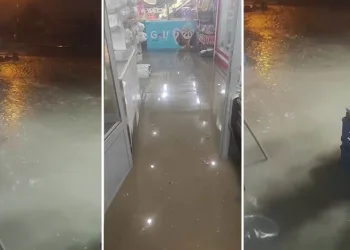 Diyarbakır’da sağanak nedeni ile bazı iş yerlerini su bastı