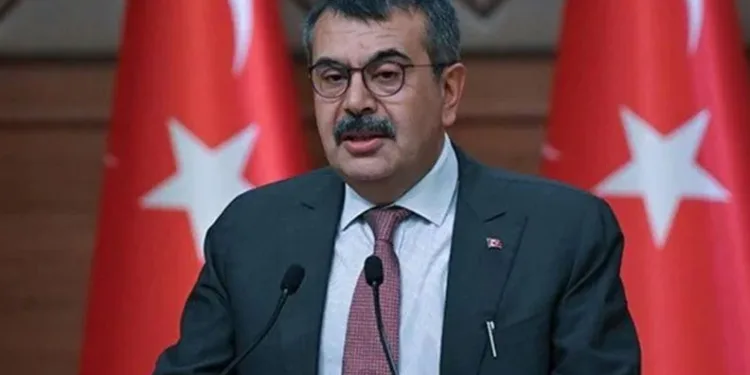 12 yıllık zorunlu eğitim kısalıyor