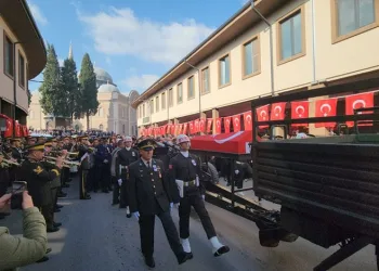 Balıkesir, Şehit Emre Sayın’ı son yolculuğuna uğurladı
