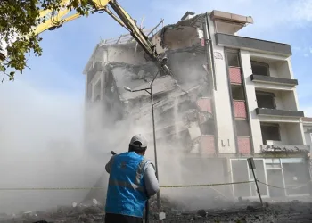 Sındırgı’da 3 ayda 17 bin deprem kaydedildi