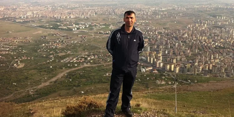 Gürcistan’da düşen askeri uçakta şehit olan Astsubay Özcan’ın ailesine acı haber ulaştı