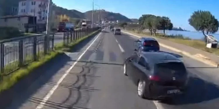 Şelaleleri gezmeye giden muhtar 30 metre yükseklikten düşerek yaralandı