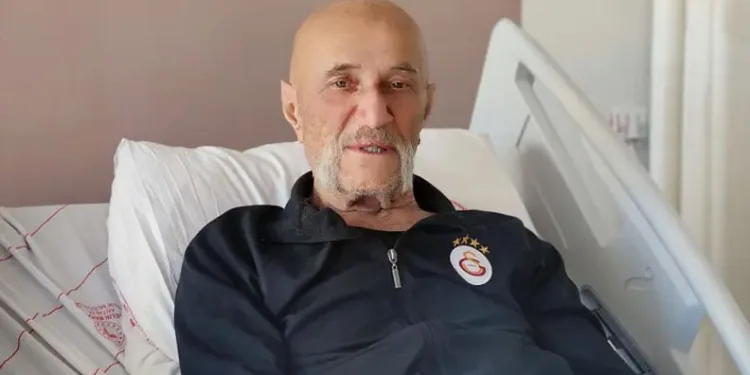 Yeşilçam’ın iyi kalpli “kötü adamı” Coşkun Göğen hastanede