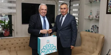 Nilüfer Belediye Başkanı Özdemir’den Bursa İl Milli Eğitim Müdürü Çokgezer’e ziyaret