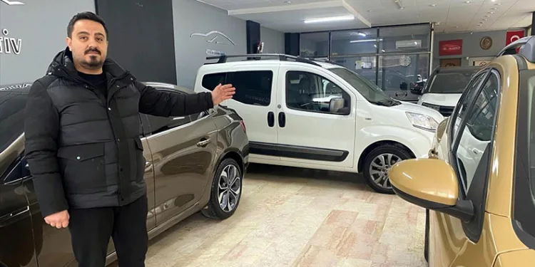 İnegöl’de araçlar çarpıştı: 2 yaralı