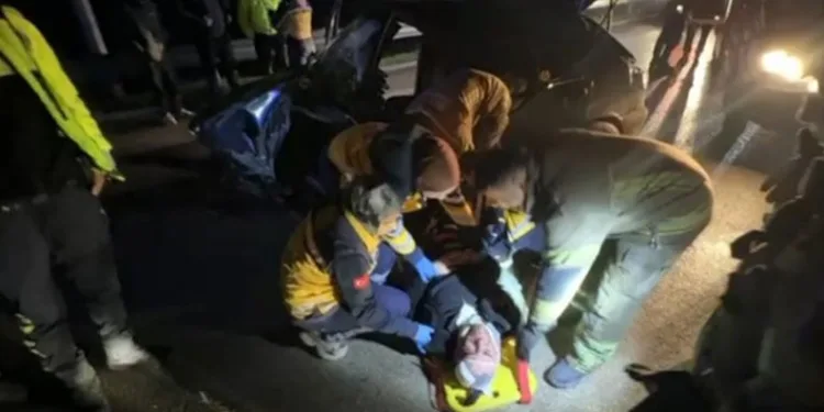 İnegöl’de araçlar çarpıştı: 2 yaralı