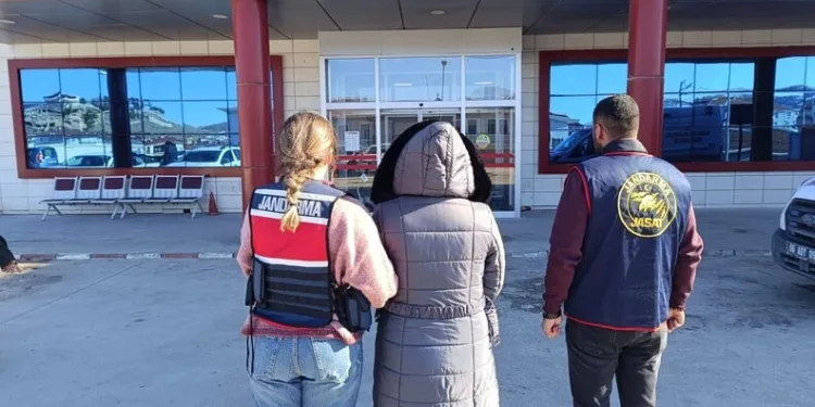 Şanlıurfa’da uyuşturucu operasyonu: 9 gözaltı