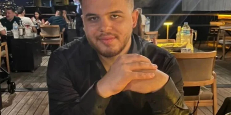 Mardin’de seyir halindeki otomobil alev aldı