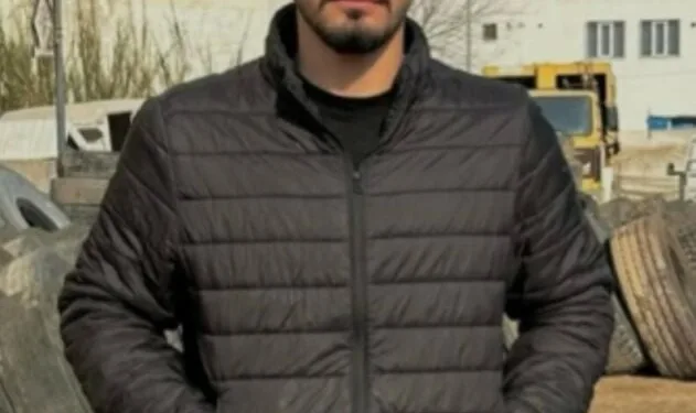 Mardin’de seyir halindeki otomobil alev aldı