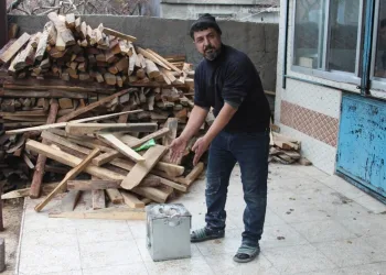 Arkadaşlarıyla alkol aldıktan rahatsızlandı, evinde hayatını kaybetti