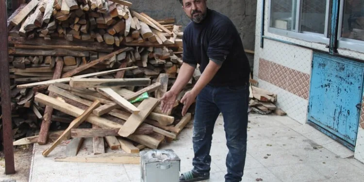 Arkadaşlarıyla alkol aldıktan rahatsızlandı, evinde hayatını kaybetti