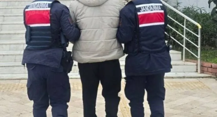 Arkadaşlarıyla alkol aldıktan rahatsızlandı, evinde hayatını kaybetti