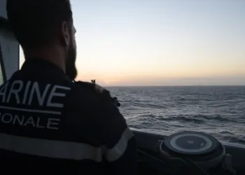 Harmankaya Tabiat Kanyonu’nun yolunu düşen kaya parçası jandarma tarafından kaldırıldı