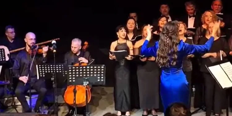 Yeşilçam’ın Unutulmaz Şarkıları Podyum Sanat Mahal’de Yankılandı