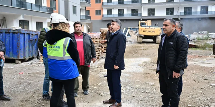 İslamabad’da camide patlama