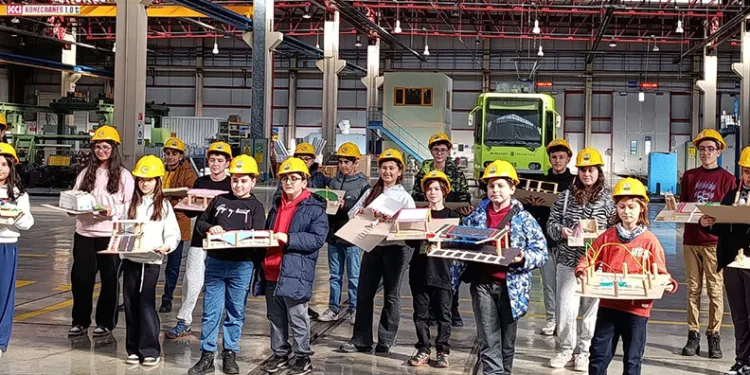 Öğrenciler BURULAŞ’ta hem eğlendi hem de öğrendi