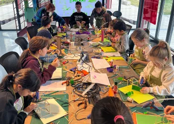 Nilüferli çocuklar hem eğleniyorlar, hem öğreniyorlar