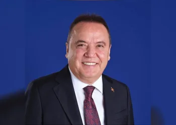 Antalya Belediyesi yolsuzluk soruşturması tamamlandı