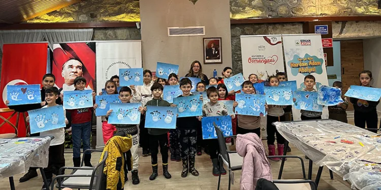 Osmangazi’de çocuklar kış neşesiyle buluştu