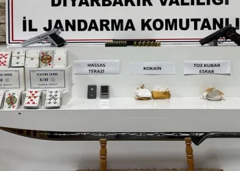 Diyarbakır’da uyuşturucu operasyonu: 6 gözaltı