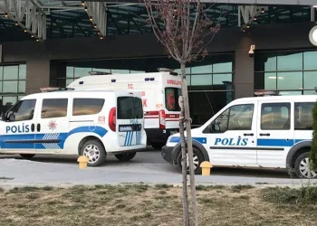 İnterpol’ün kırmızı bültenle aradığı dolandırıcı Eskişehir’de yakalandı