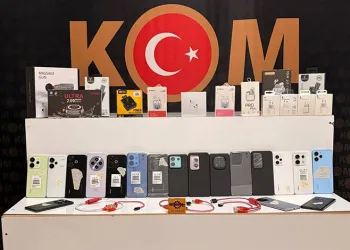 Çanakkale’de yanan araç bomba gibi patladı