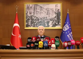 “Tüm Bursalılara hayırlı Ramazanlar diliyorum”