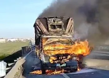 Teravih namazına giderken kazada hayatını kaybetti, kaza anı kamerada