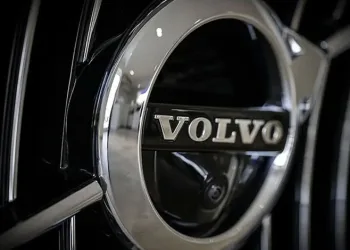 Volvo’da yangın riski, geri çağırıyor