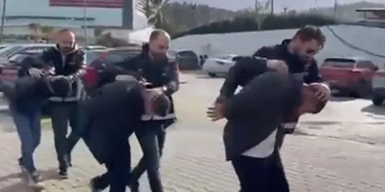 Sakarya’da kaçakçılara jandarma operasyonu: 3 ilçede 5 şüpheli gözaltına alındı