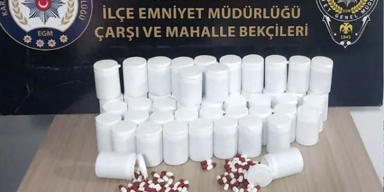 Suç örgütü operasyonunda gözaltına alınan 9 kişi adliyeye sevk edildi