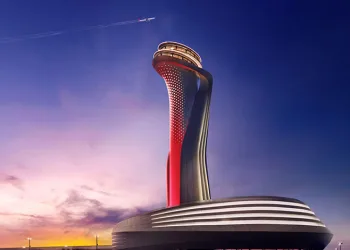 Uşak Belediyesi 14 tane yeni hizmet aracını bünyesine katarak araç filosunu genişletti