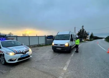 İnegöl’de kaçak göçmenler yakalandı