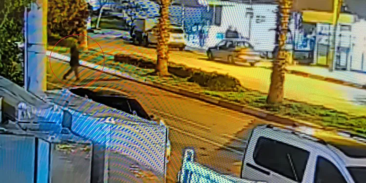 Teravih namazına giderken kazada hayatını kaybetti, kaza anı kamerada