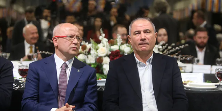 Bursa’da AK Parti Teşkilatı vefa iftarında buluştu