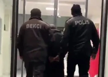 Suç örgütü operasyonunda gözaltına alınan 9 kişi adliyeye sevk edildi