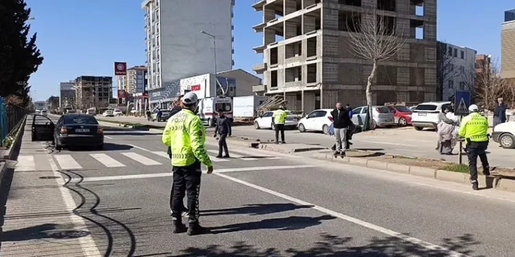 Teravih namazına giderken kazada hayatını kaybetti, kaza anı kamerada