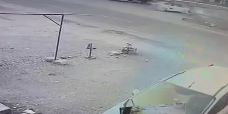 Diyarbakır’da feci kaza: Kamyonete çarptı, hayatını kaybetti