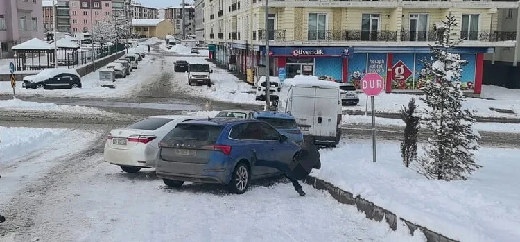 Kesinleşmiş 12’şer yıl cezayla aranan 2 şahıs yakalandı