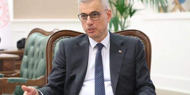 AK Parti İstanbul İl Başkanı Özdemir: “Türkiye diplomaside, savunma sanayiinde, milli ve yerli teknolojide adeta destanlar yazıyor”