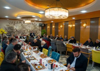 AK Parti İstanbul İl Başkanı Özdemir: “Türkiye diplomaside, savunma sanayiinde, milli ve yerli teknolojide adeta destanlar yazıyor”