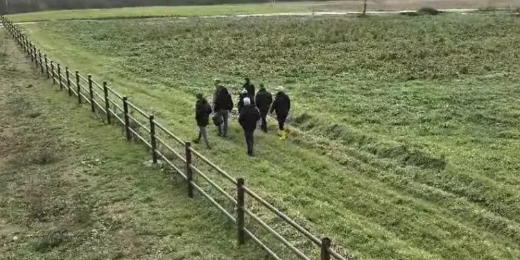 Görev yaptığı adliyede ölü bulunan güvenlik görevlisi gözyaşlarıyla uğurlandı