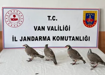 Görev yaptığı adliyede ölü bulunan güvenlik görevlisi gözyaşlarıyla uğurlandı