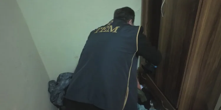 Jandarmanın iz takip köpeği “Salkım” kayıp şahıs için sahada