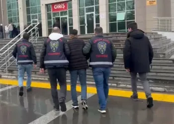 Jandarmanın iz takip köpeği “Salkım” kayıp şahıs için sahada