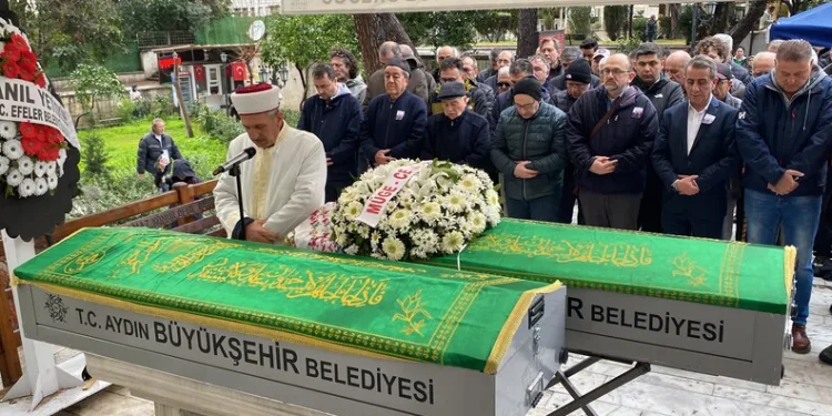 Jandarmanın iz takip köpeği “Salkım” kayıp şahıs için sahada