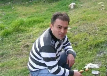 Çanakkale’de yanan araç bomba gibi patladı