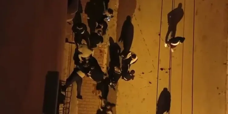 Çanakkale’de yanan araç bomba gibi patladı